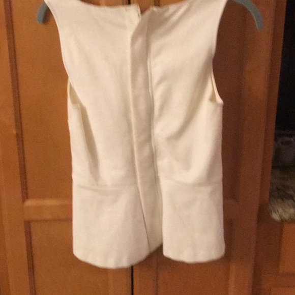 Top - Picture 4 of 13